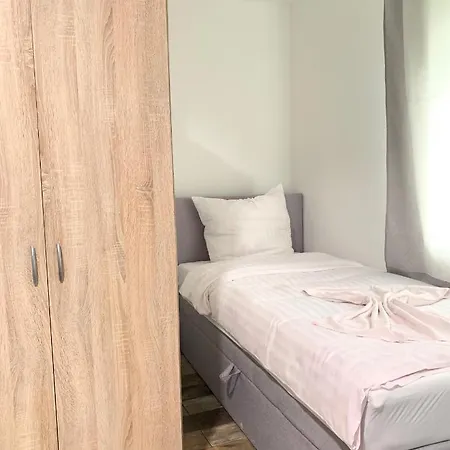 Hostel Zehntscheune Walzbachtal *